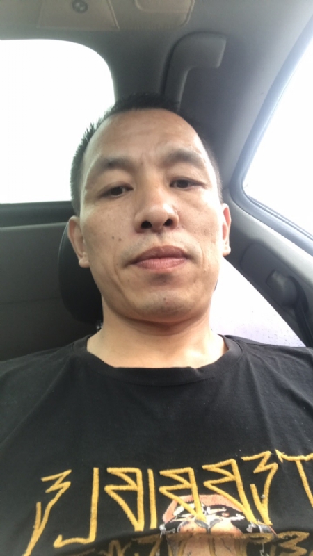 迷茫的第一张照片--鞍山相亲服务中心