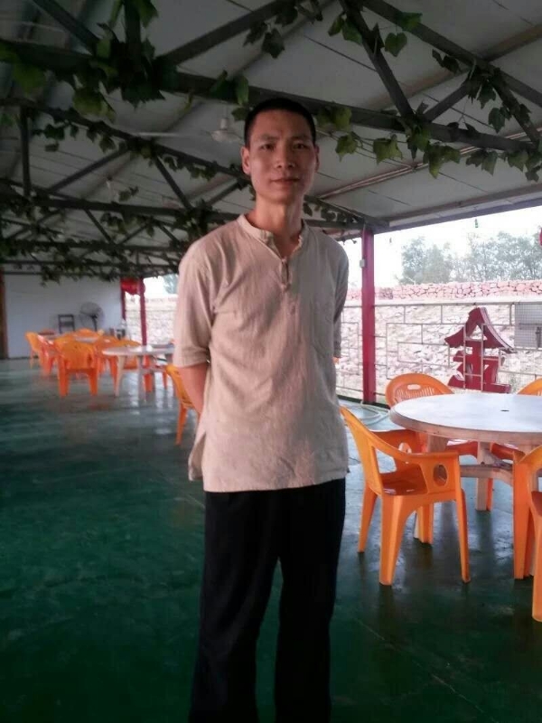 周哥的第三张照片--鞍山相亲服务中心