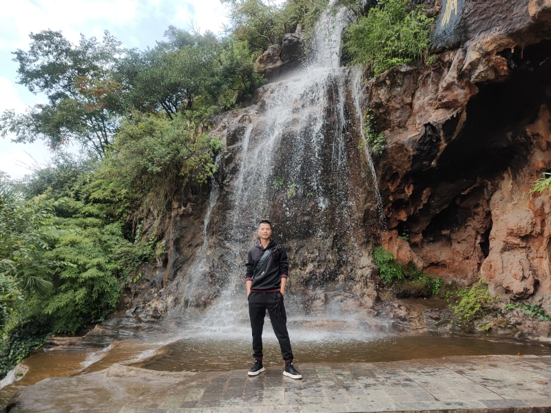 缘的第一张照片--鞍山相亲服务中心