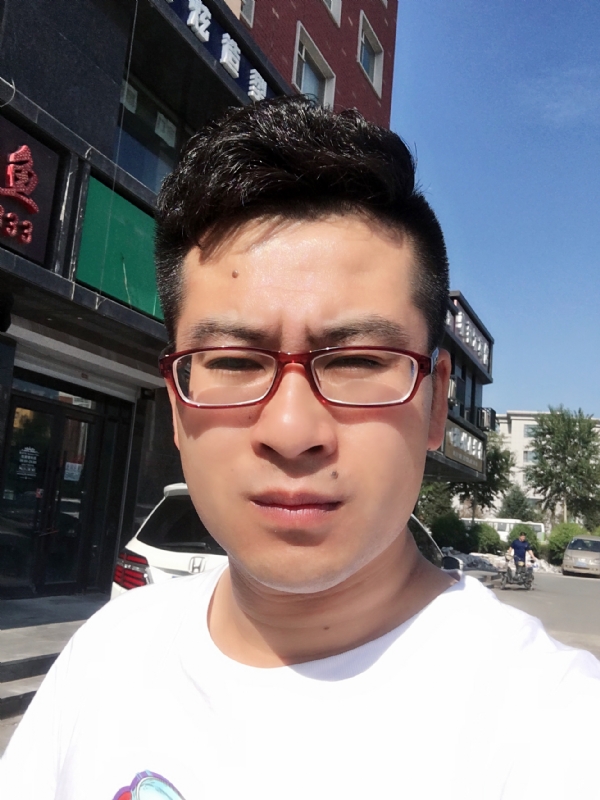 AA首席的第一张照片--鞍山相亲服务中心