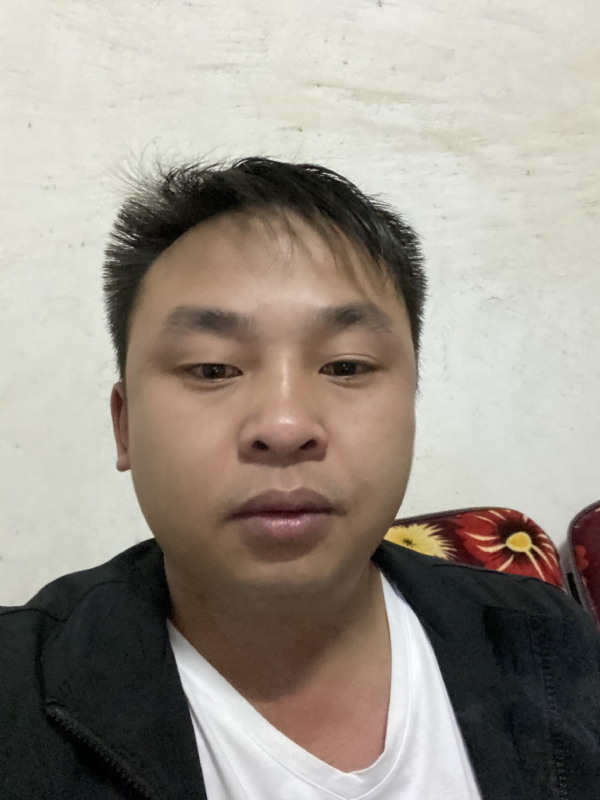 啊呜的第一张照片--鞍山相亲服务中心