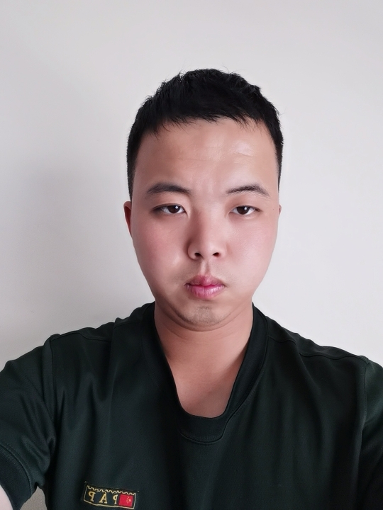 明月天涯的第一张照片--鞍山相亲服务中心