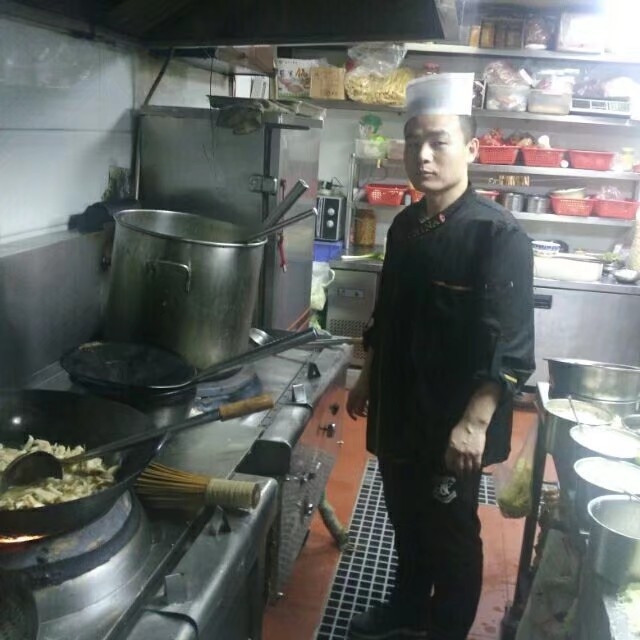 珍惜才配拥有的第一张照片--鞍山相亲服务中心