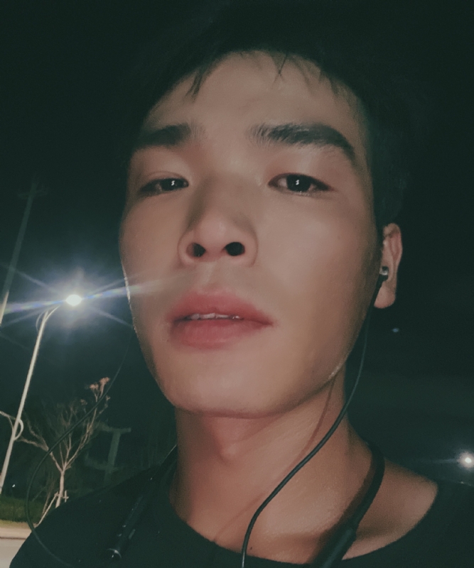 满船清梦压星河的第二张照片--鞍山相亲服务中心