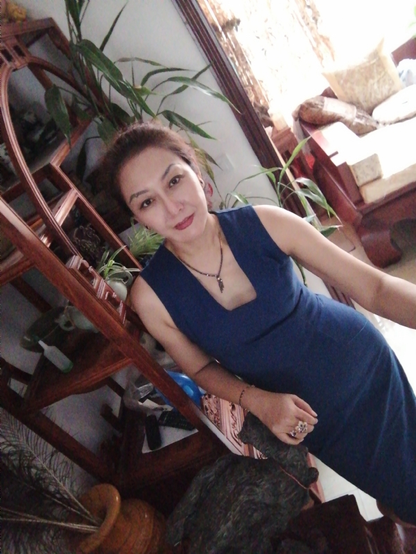 1975珠砂痣的第二张照片--鞍山相亲服务中心