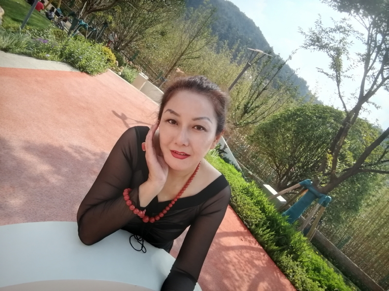 珠砂痣的第二张照片--鞍山相亲服务中心