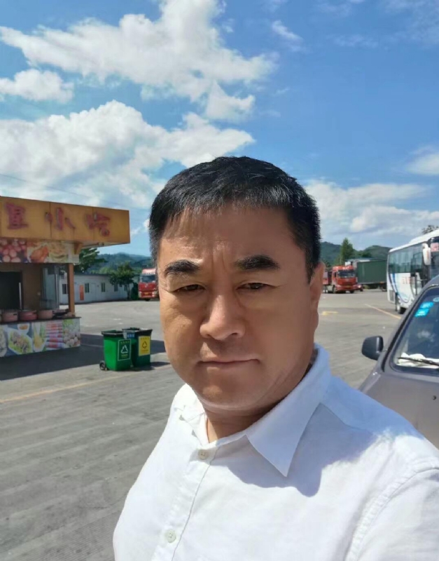 从此不再孤独的第一张照片--鞍山相亲服务中心