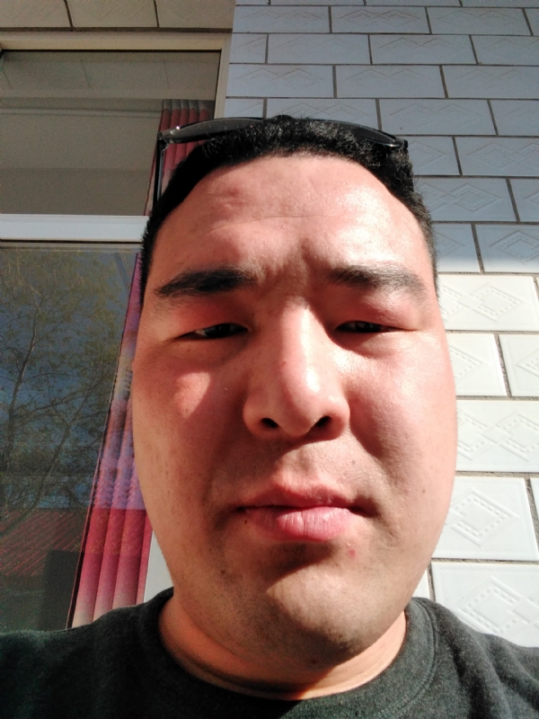 一羽垂天的第三张照片--鞍山相亲服务中心