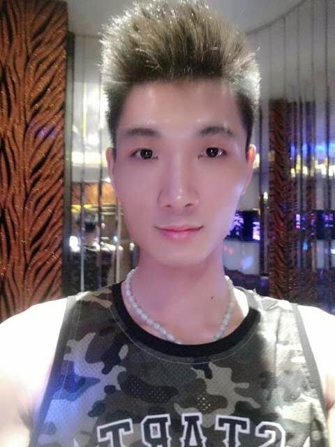 人生如戏的第一张照片--鞍山相亲服务中心