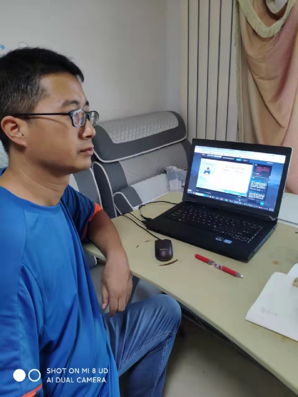 高锰酸钾的紫的第一张照片--鞍山相亲服务中心