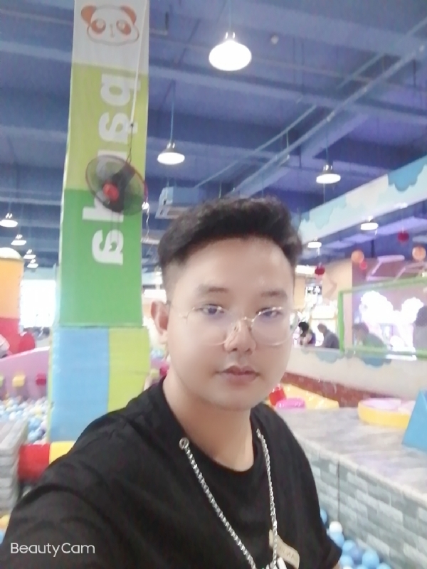 棒哥的第三张照片--鞍山相亲服务中心