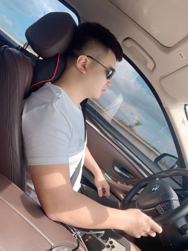 Di的第一张照片--鞍山相亲服务中心