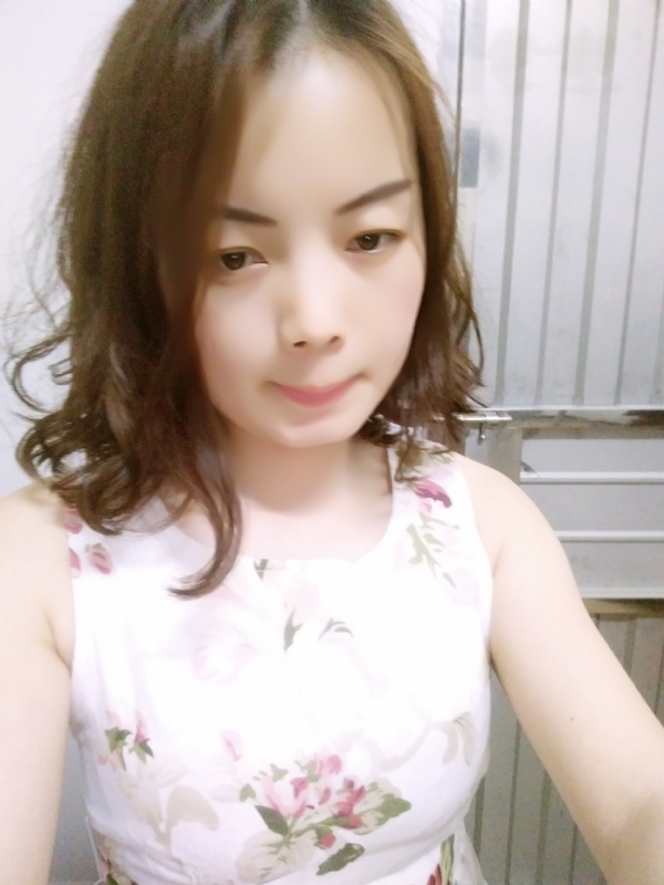 蓝色的鱼的第一张照片--鞍山相亲服务中心