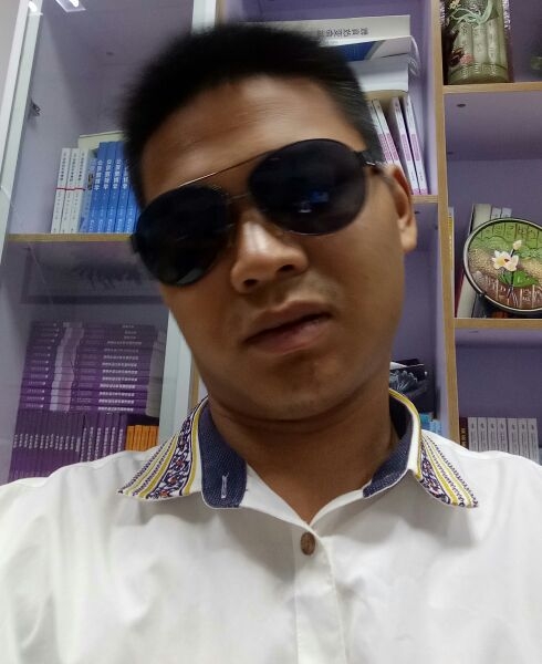 狼行天下的第一张照片--鞍山相亲服务中心