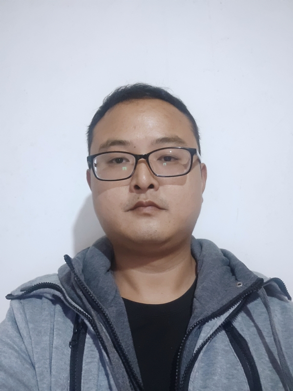 爱在一瞬间的第二张照片--鞍山相亲服务中心