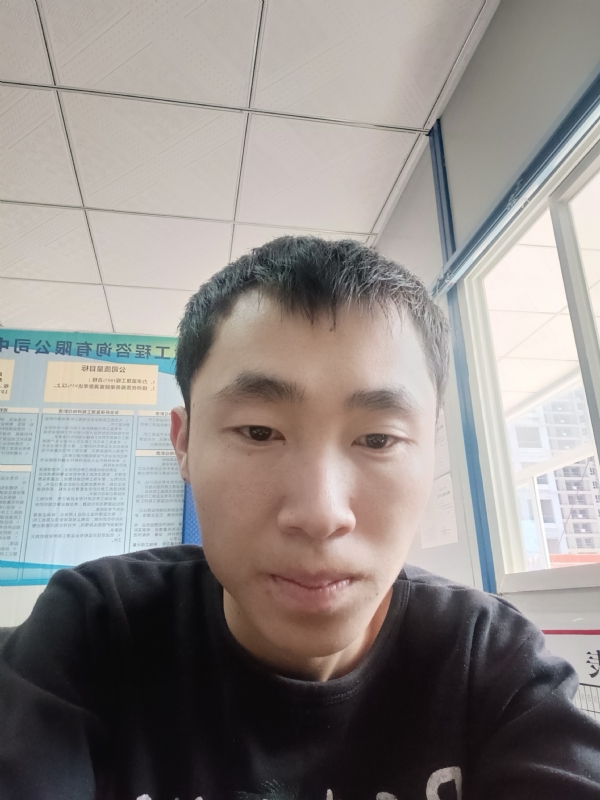 小哥哥的第二张照片--鞍山相亲服务中心