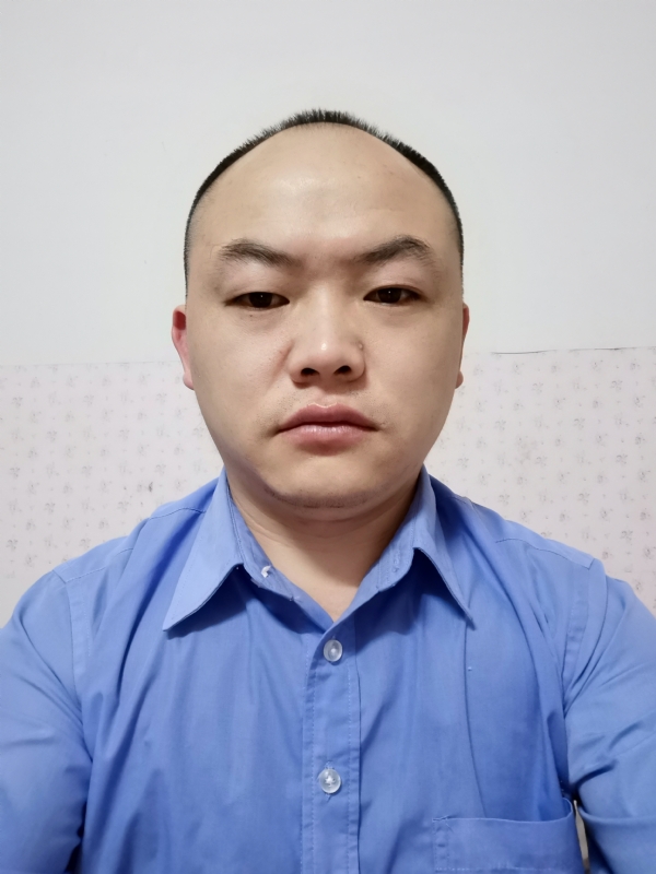 与子携老的第一张照片--鞍山相亲服务中心