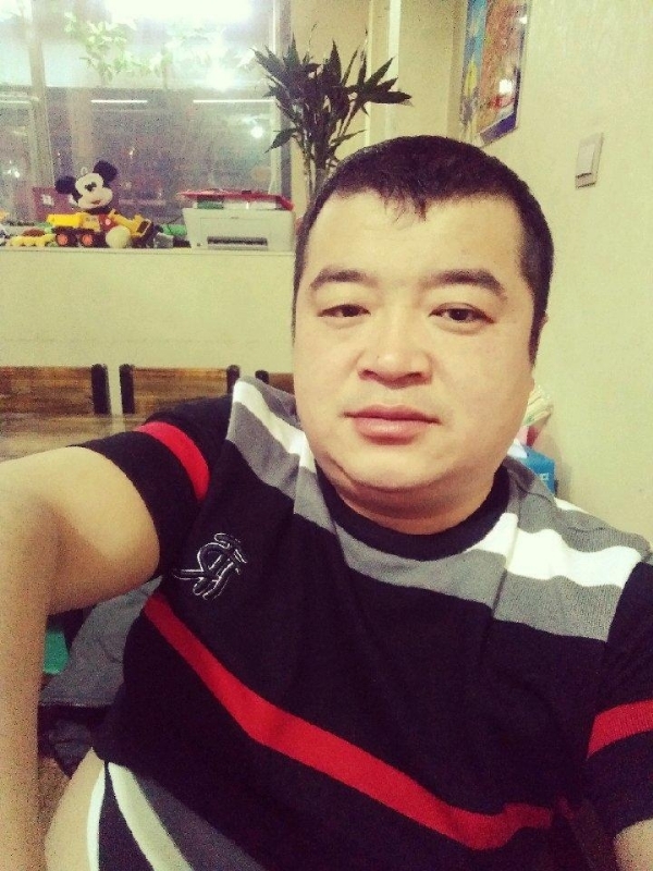 老实人的第一张照片--鞍山相亲服务中心