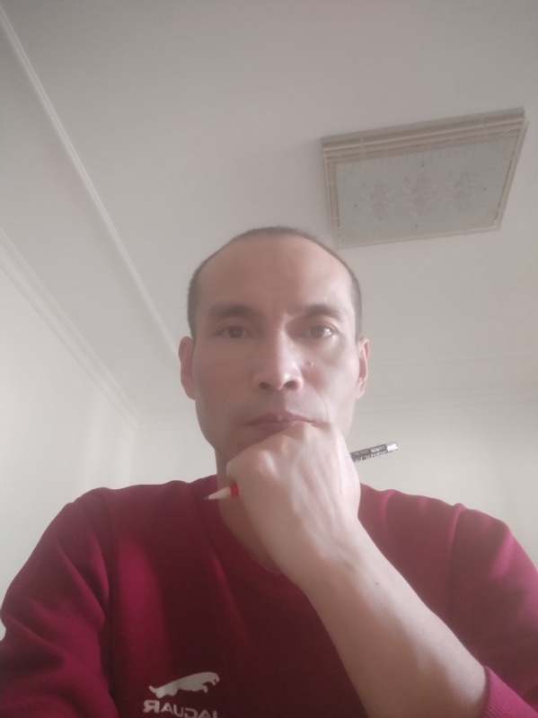 左边的第一张照片--鞍山相亲服务中心