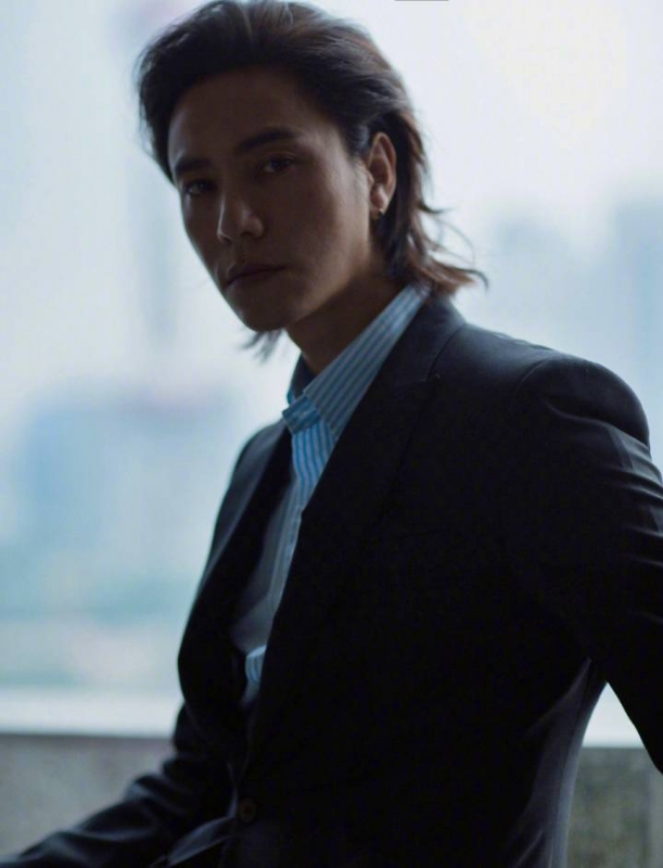 李嘉廷的第三张照片--鞍山相亲服务中心