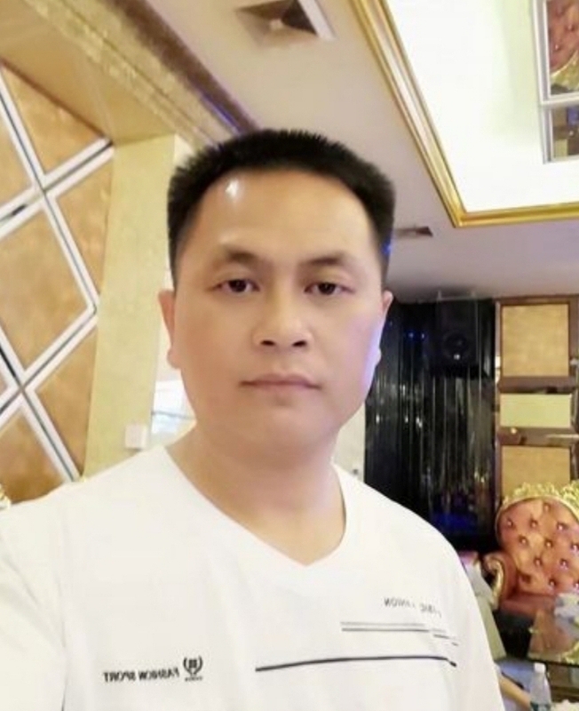 小梁的第一张照片--鞍山相亲服务中心