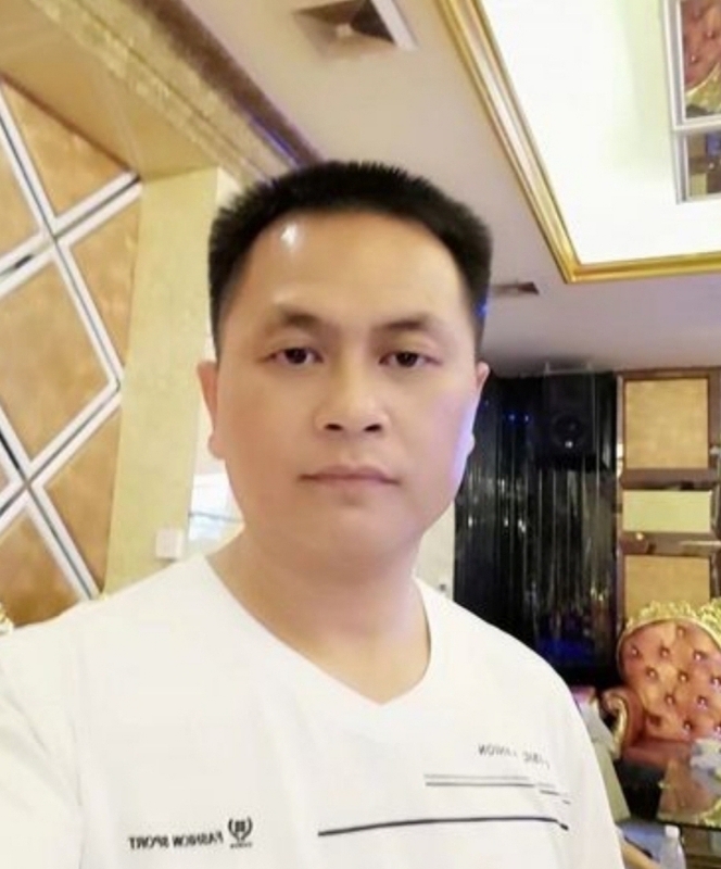 小梁的第二张照片--鞍山相亲服务中心