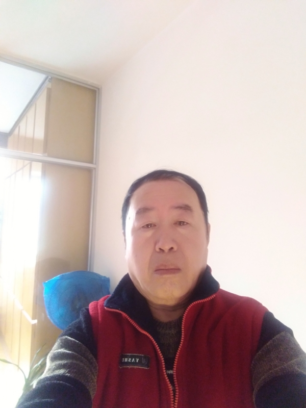 快乐的第一张照片--鞍山相亲服务中心