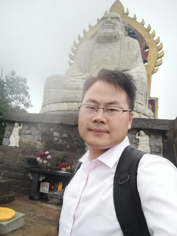 江洋党总顾问的第一张照片--鞍山相亲服务中心