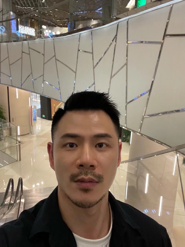 陈的第一张照片--鞍山相亲服务中心