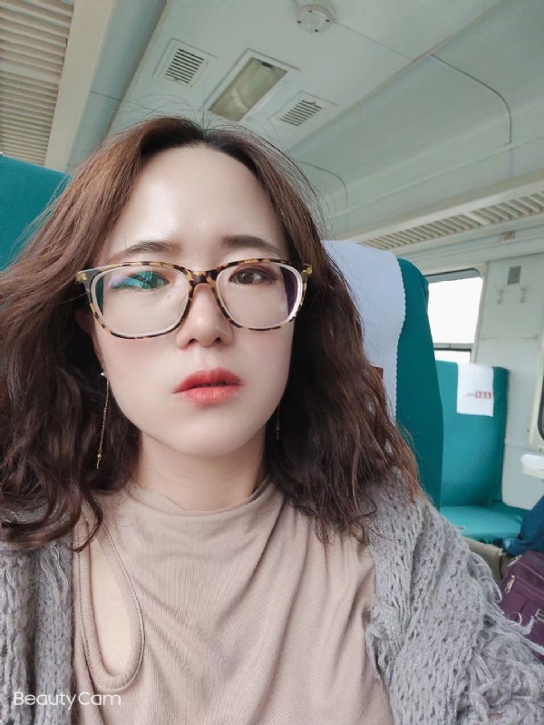 云烟成雨的第一张照片--鞍山相亲服务中心