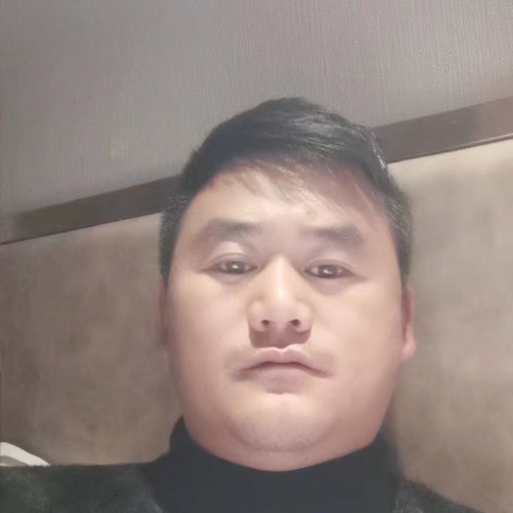 奔跑的第一张照片--鞍山相亲服务中心