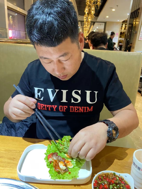 砒霜的第一张照片--鞍山相亲服务中心