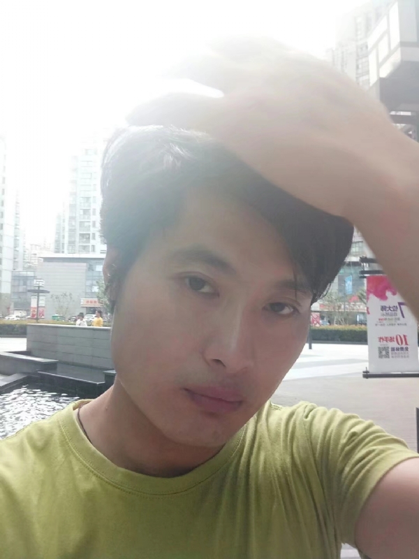 钢铁侠的第一张照片--鞍山相亲服务中心