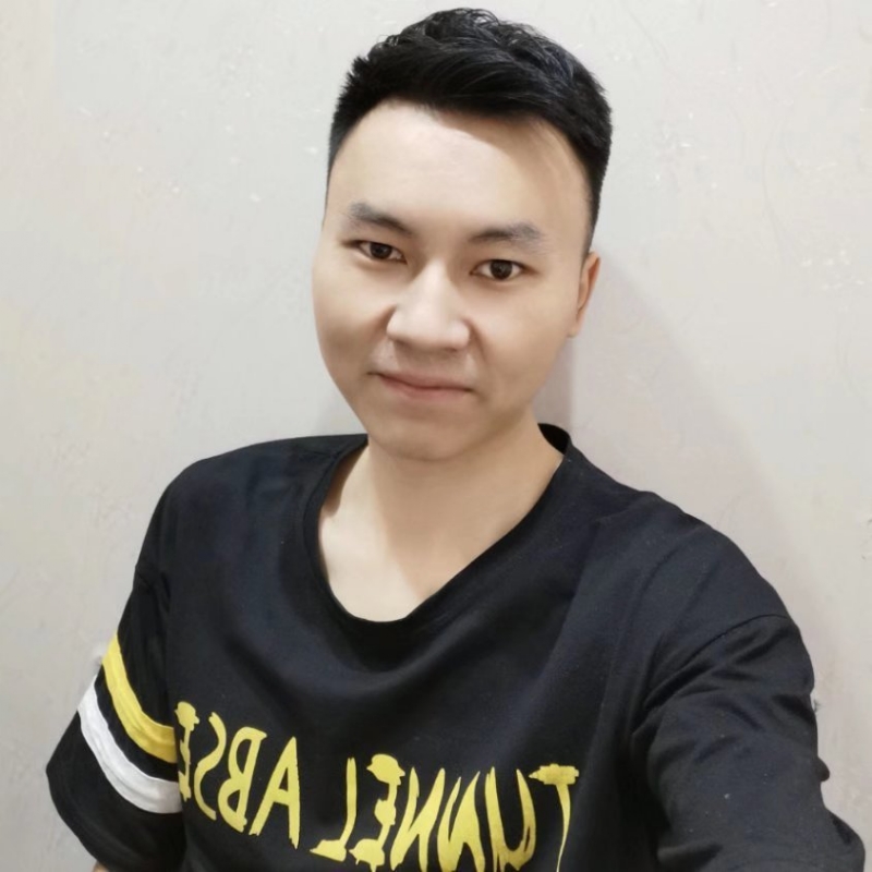 大男孩的第一张照片--鞍山相亲服务中心