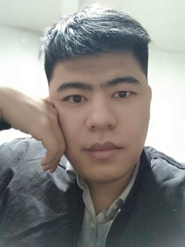 爱笑的人的第一张照片--鞍山相亲服务中心