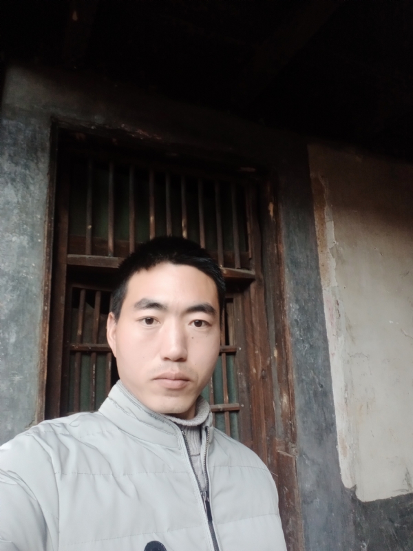 嫁与娶的第一张照片--鞍山相亲服务中心