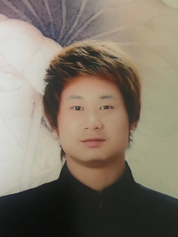 咮辛的第一张照片--鞍山相亲服务中心