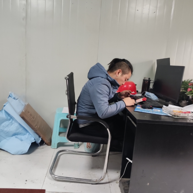 太空舱的第一张照片--鞍山相亲服务中心