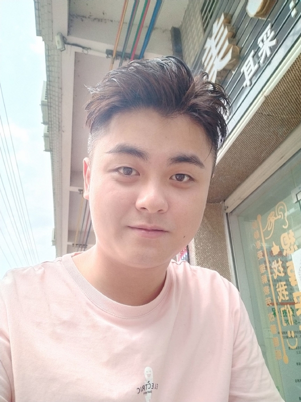 李健诚的第一张照片--鞍山相亲服务中心