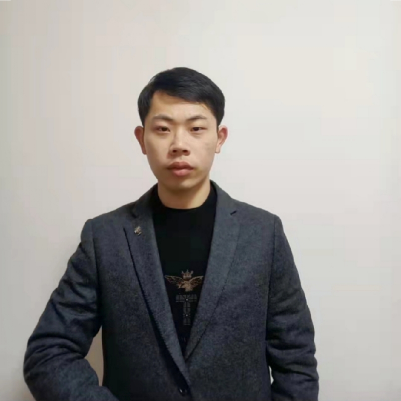 熊先生的第一张照片--鞍山相亲服务中心