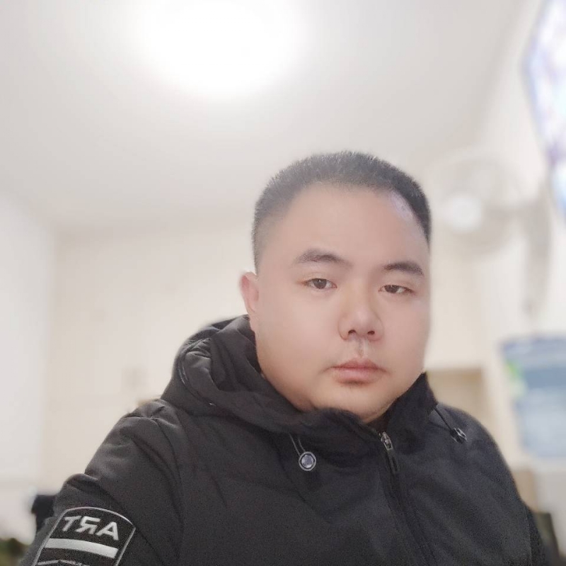 珍惜眼前人的第一张照片--鞍山相亲服务中心