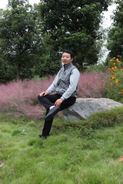 严小木的第一张照片--鞍山相亲服务中心