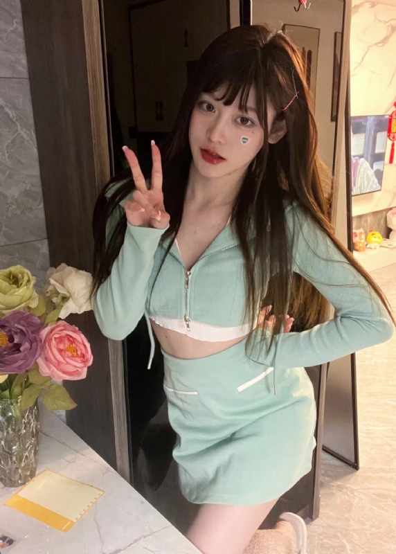 丹Dan的第一张照片--鞍山相亲服务中心