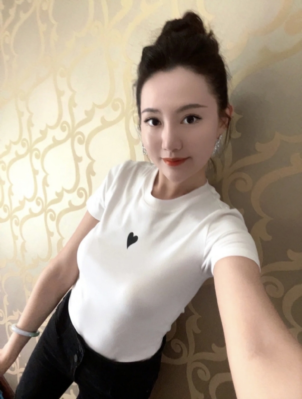 雨熙的第一张照片--鞍山相亲服务中心