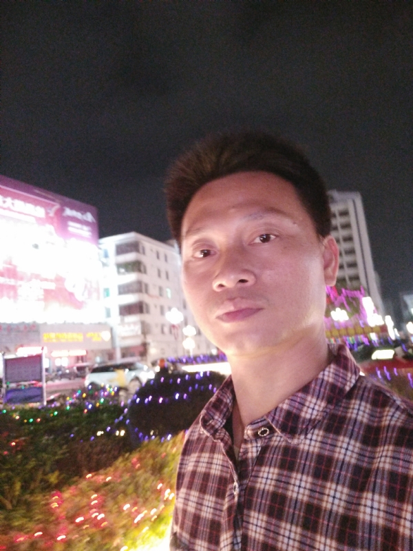 极光的第一张照片--鞍山相亲服务中心