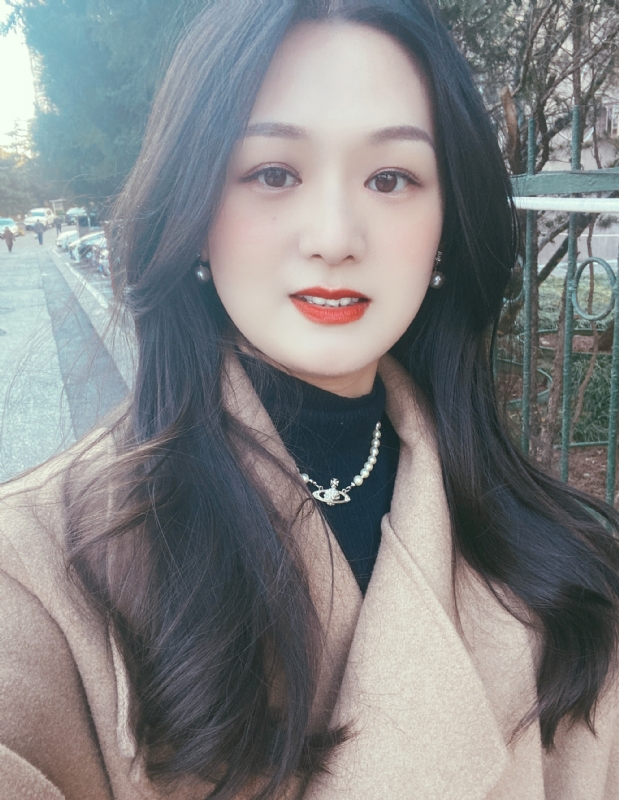 盧盈穎的第一张照片--鞍山相亲服务中心