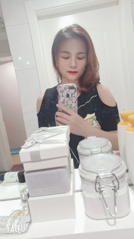 刘莲酥的第四张照片--鞍山相亲服务中心