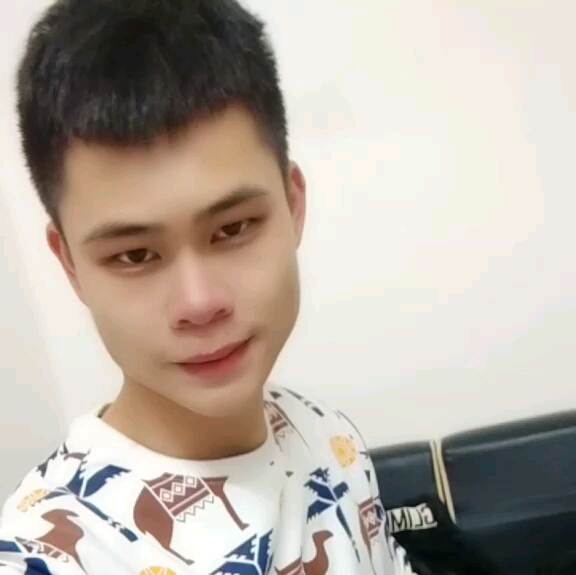 浪子的第一张照片--鞍山相亲服务中心