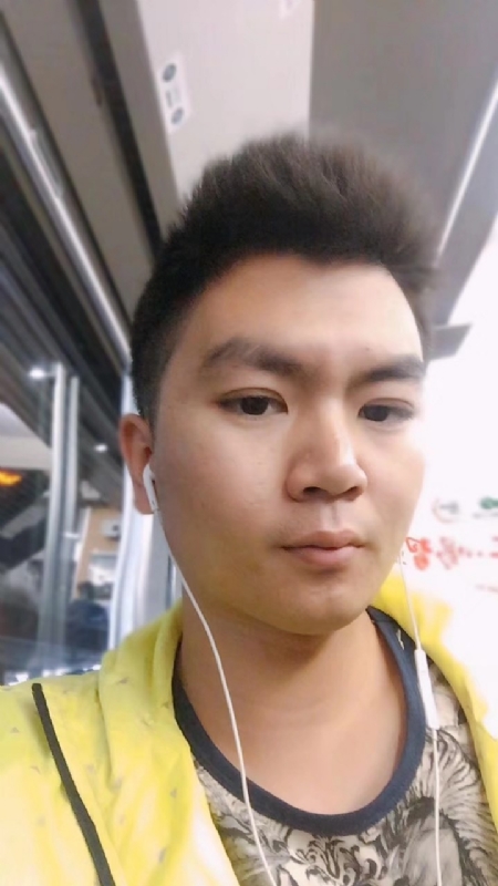 瑞泽的第一张照片--鞍山相亲服务中心