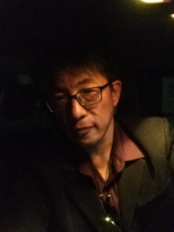 隱姓埋名的第一张照片--鞍山相亲服务中心